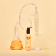 The Klog foamy lather highlights creamy texture for a refreshing cleanse.
