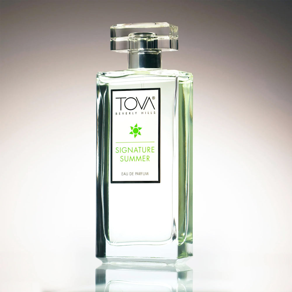 Tova Signature Summer spray nozzle portrait for easy daily wear application