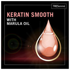 Close-up of frizz control on sleek hair with TRESemmé Keratin Smooth.