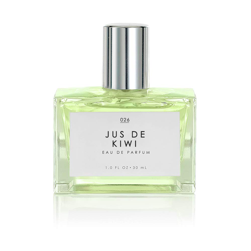 Tru Fragrance Beauty No. 26 Jus du Kiwi bottle showcases the gourmand fragrance for daily wear.