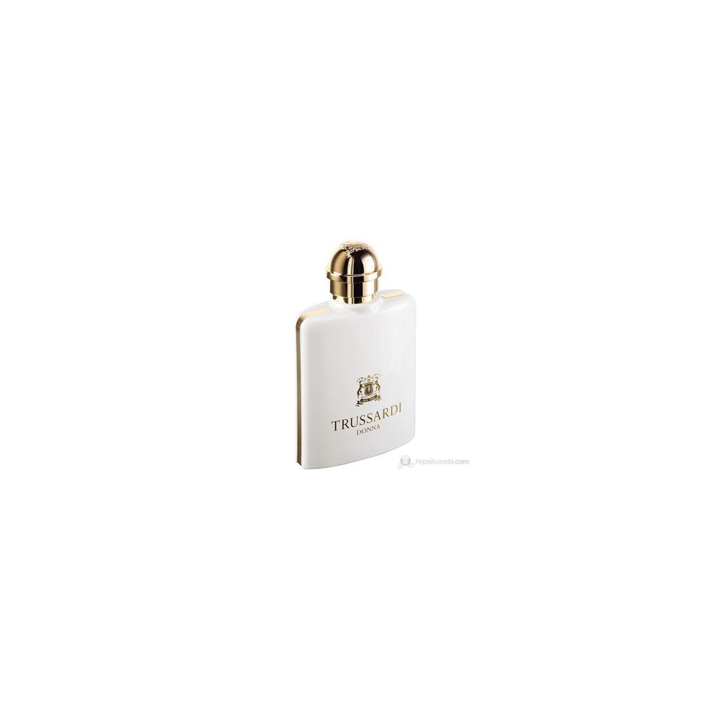 Trussardi Donna EDP golden cap close-up highlights luxury details.