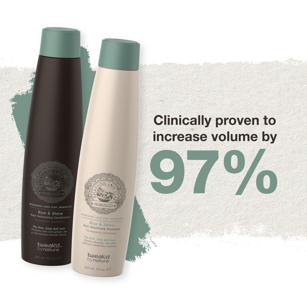 Tweak’d Rise and Shine shampoo foam in hand, ready for even distribution