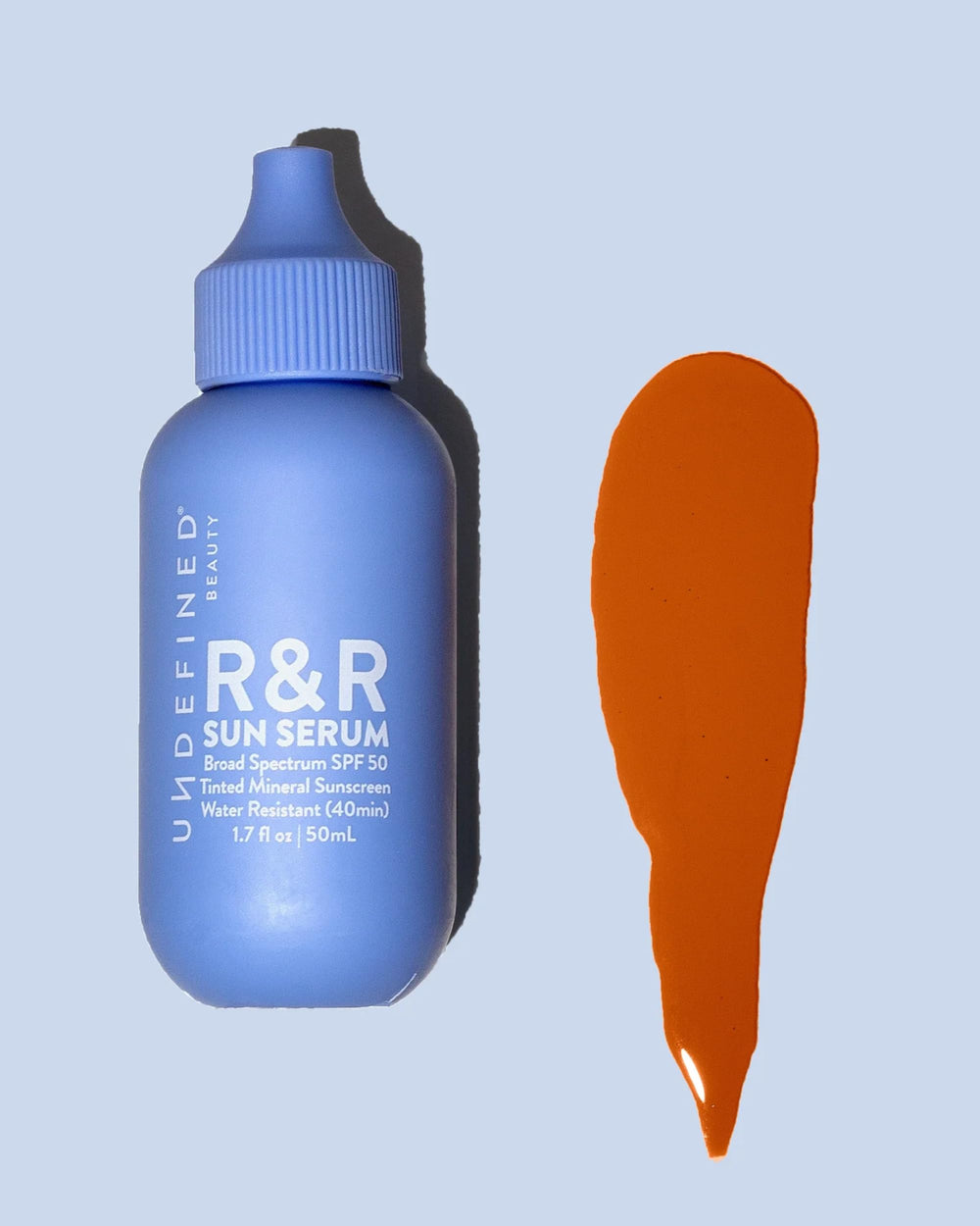 Blue light defense concept with Undefined Beauty R&R Sun Serum on skin