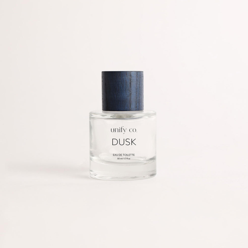 Unify Dusk outer packaging highlights clean ingredients and genderless fragrance.