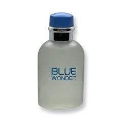 United Scents Blue Wonder top notes grapefruit, hinting at bright daytime wear.