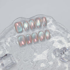UNIYVOH cat eye nails magnetic shimmer on-hand view