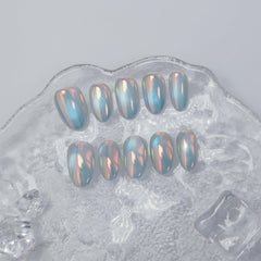 Uniyvoh cat eye nails with side light accents adding dimensional shine