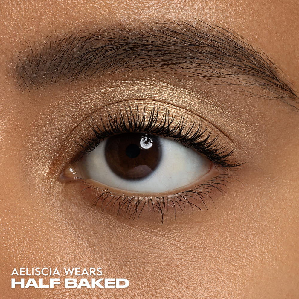 Urban Decay 24/7 Shimmer Rose Gold adds luminous color that lasts