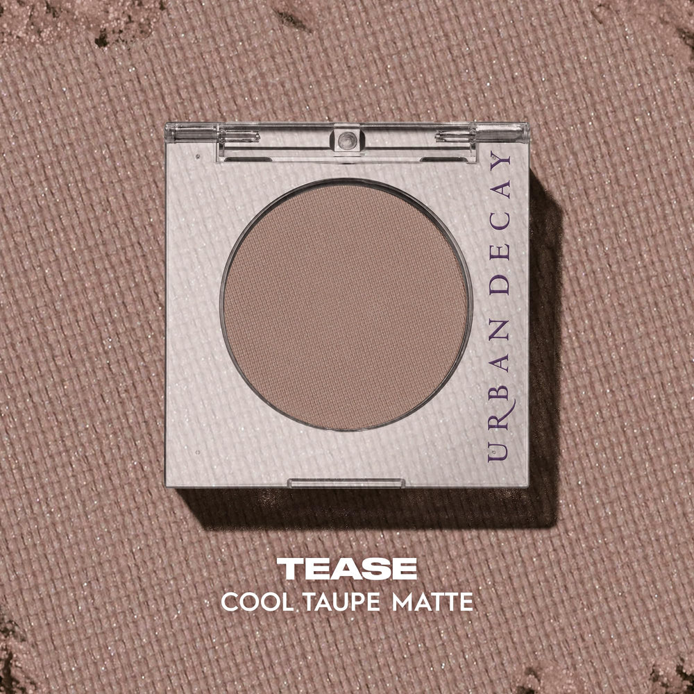 URBAN DECAY 24/7 Eyeshadow Tease compact closed highlighting portable, travel-friendly packaging