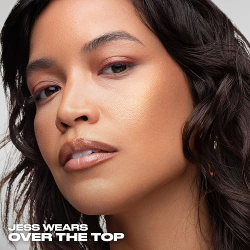 URBAN DECAY Hyper-metallic gold shade adds glam to makeup routine.