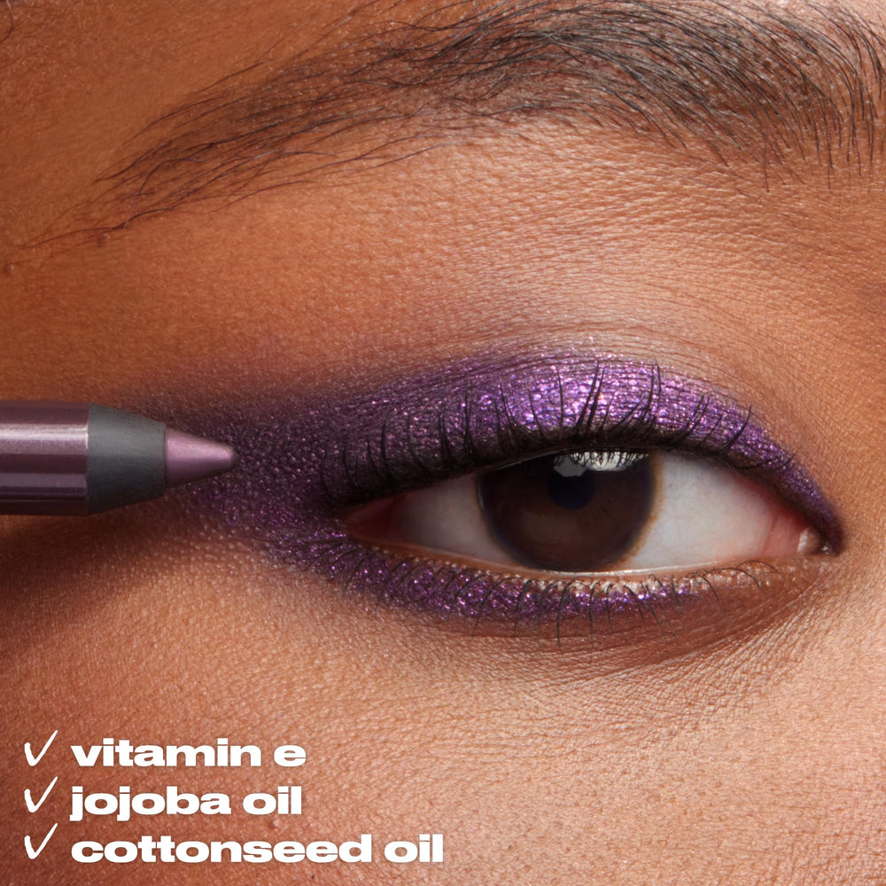 Urban Decay eyeliner enriched with vitamin E and jojoba oil for comfort.