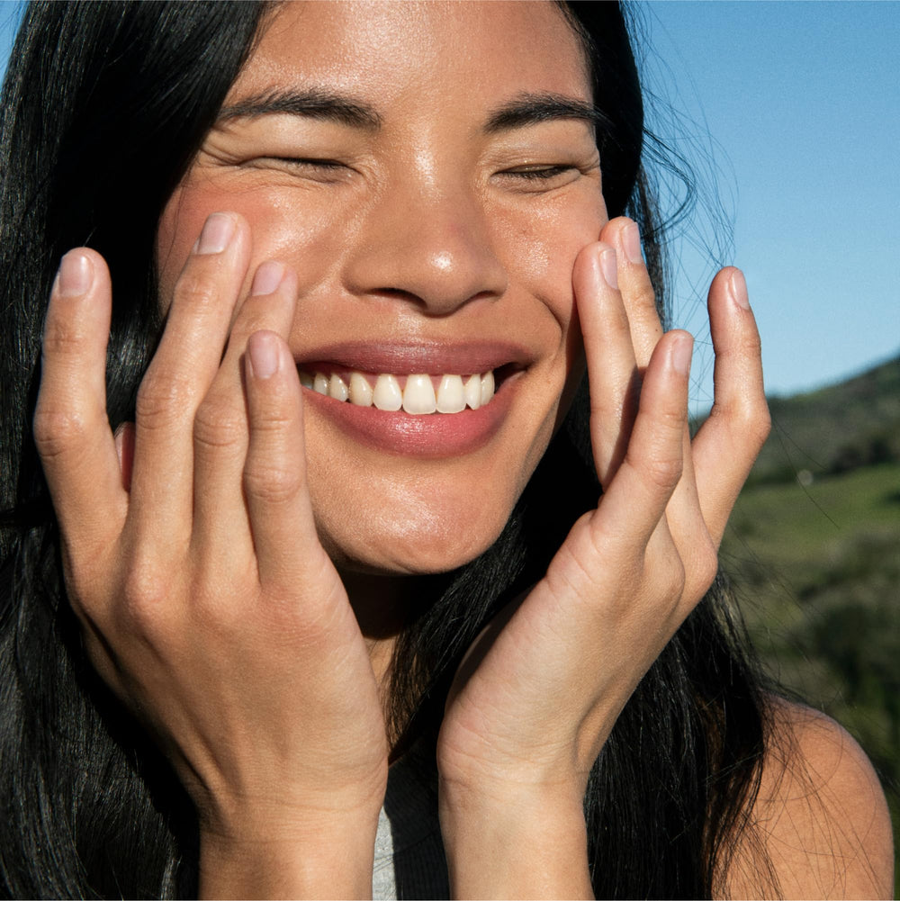 Ursa Major rose hip hydration detail highlights natural oils for moisture balance
