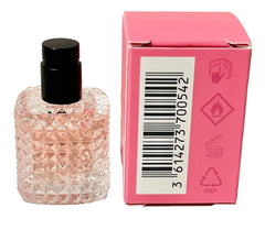 Valentino Born In Roma EDP label detail with authentic branding.