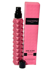 Valentino Donna Born in Roma Intense close-up emphasizes the magnetic floral-amber profile