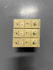 Varina tobacco flower soap hand-held for easy daily routine.