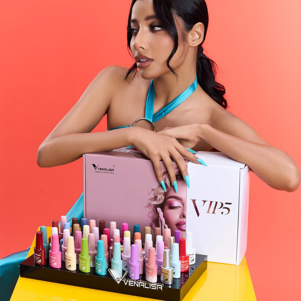 VENALISA VIP5 matte top coat delivers a velvety, glare-free finish.