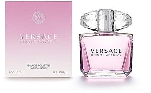 Versace Bright Crystal peony-magnolia note highlighting floral heart and elegance