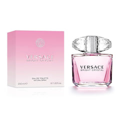 Versace Bright Crystal spray action illustrating easy application and refreshment