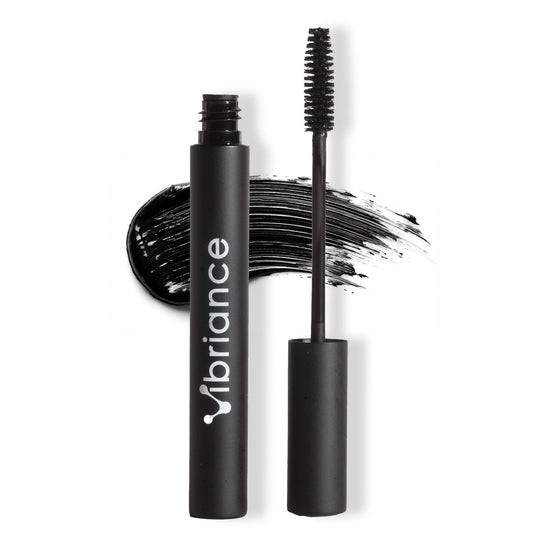 Vibriance Volumizing Mascara wand for smooth, precise application.