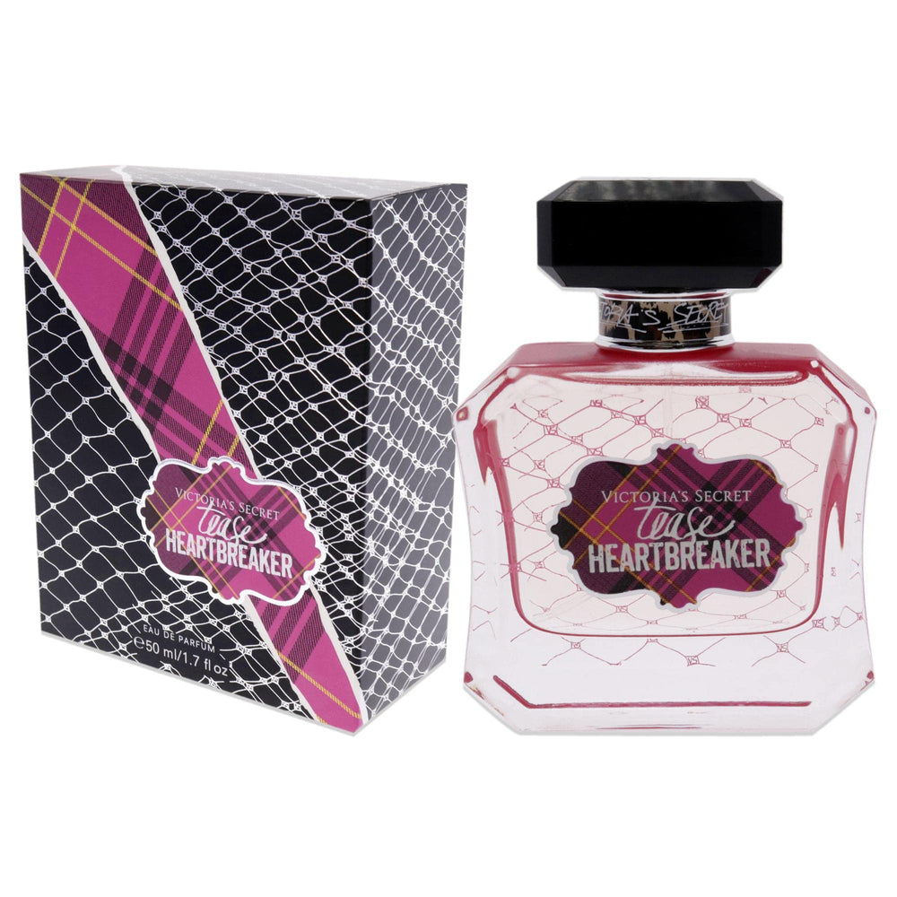 Victoria's Secret Tease Heartbreaker EDP spray-dispense in use scene.