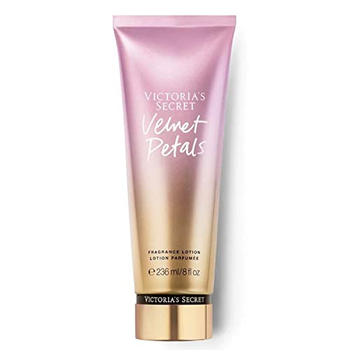 Victoria's Secret Velvet Petals body lotion tube for smooth, hydrated skin.