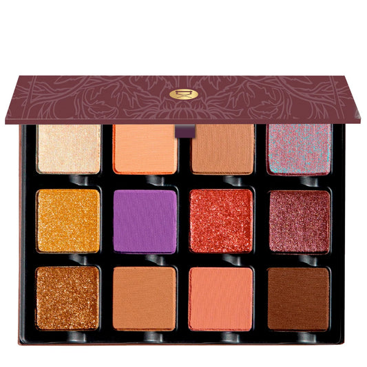 Viseart Paris Etendu Pro Luxe Palette Le Marais open case reveals 12 shades for creative looks.