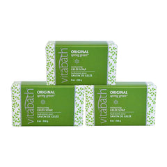 Vitabath Spring Green Gelee Bar Soap lathers richly for refreshing cleansing.