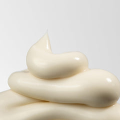 VOESH olive oil and vegan squalane provide lightweight hydration.
