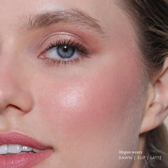 Wander Beauty In Neutral Dawn swatch with peach champagne glow.