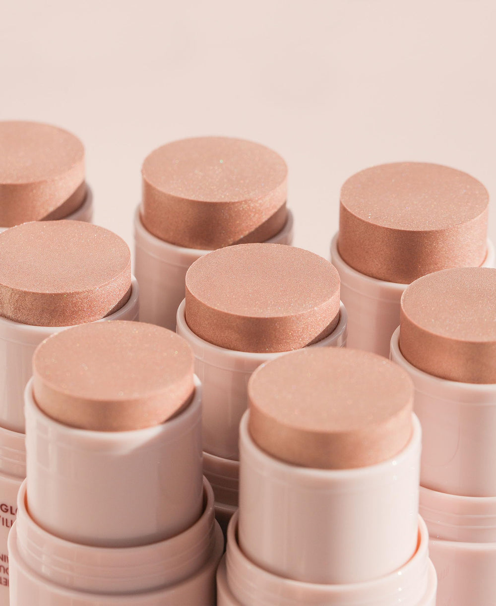 Wander Beauty On-the-Glow packaging-closeup highlighting clean, cruelty-free formula.