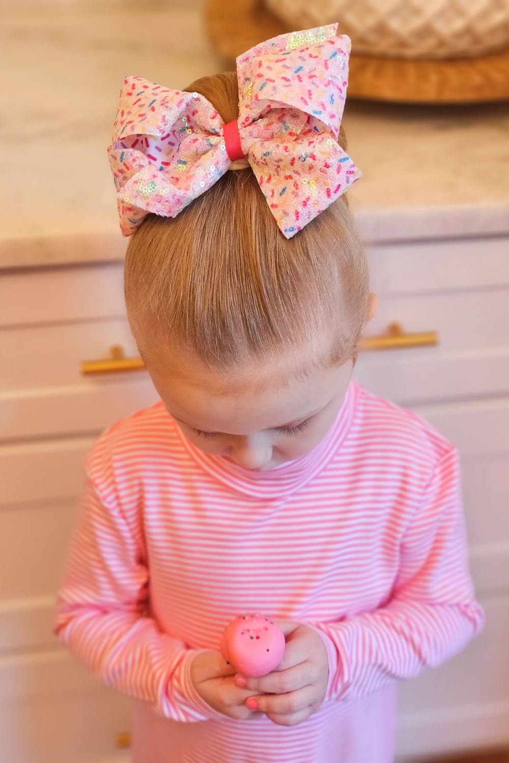 Wee Ones bow with heat-sealed edges to prevent fraying.