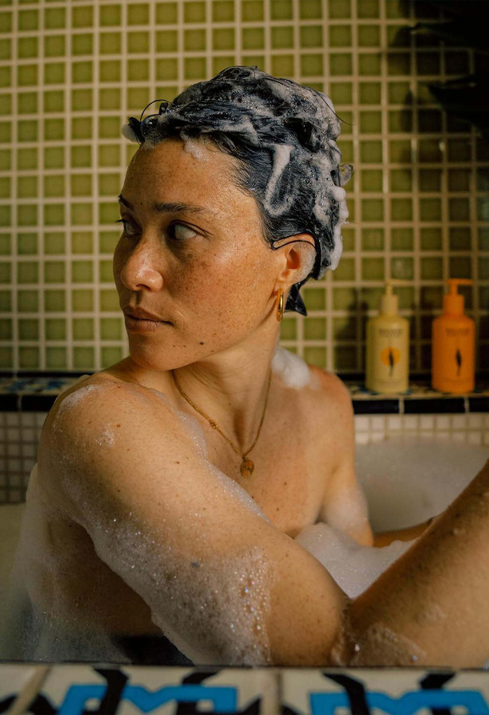 Packaging highlights vegan and cruelty-free Hinoki Body Wash.