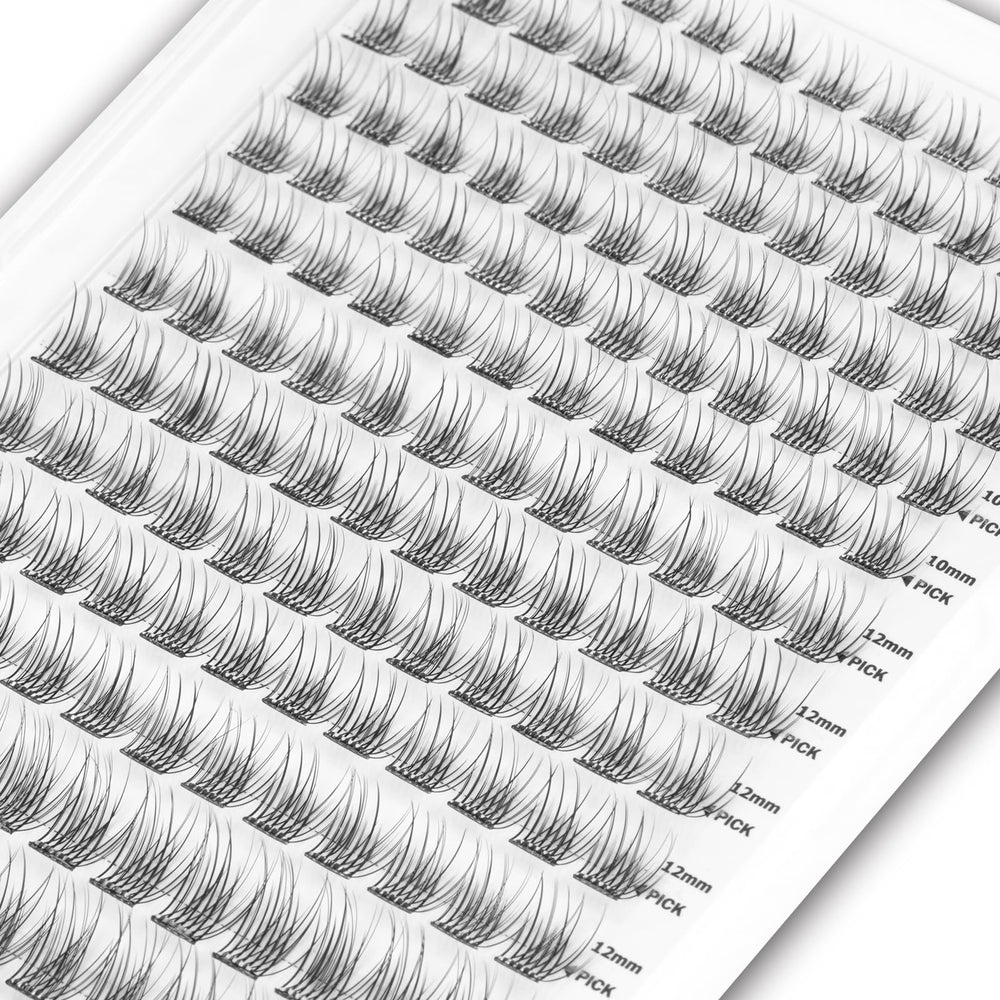WONSIS self-adhesive lashes close-up with pre-glued clusters for quick styling.
