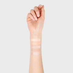 Woosh Fold Out Complexion Light color swatches displaying mineral shades