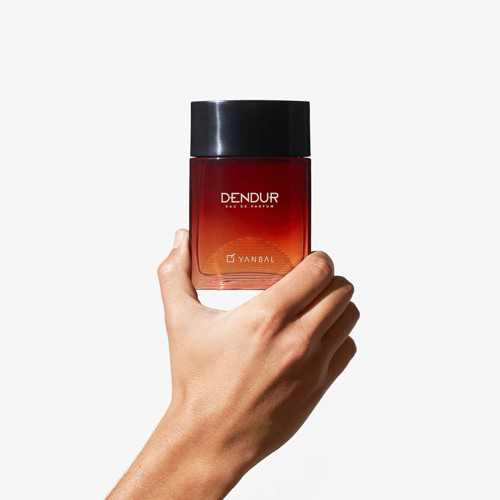 Yanbal Dendur cologne for men, cap detail, smoky amber notes.