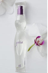 Yanbal Gaia eau de parfum bottle closeup highlighting elegant design and mood.