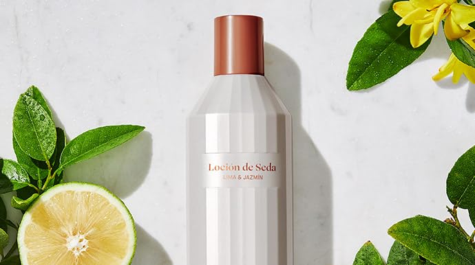 Yanbal Silk Lotion Lime Jasmine scent offers fresh citrus and floral notes for mood uplift.
