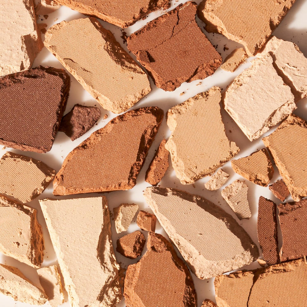 YENSA packaging highlights eight superfood blends for healthy glow.