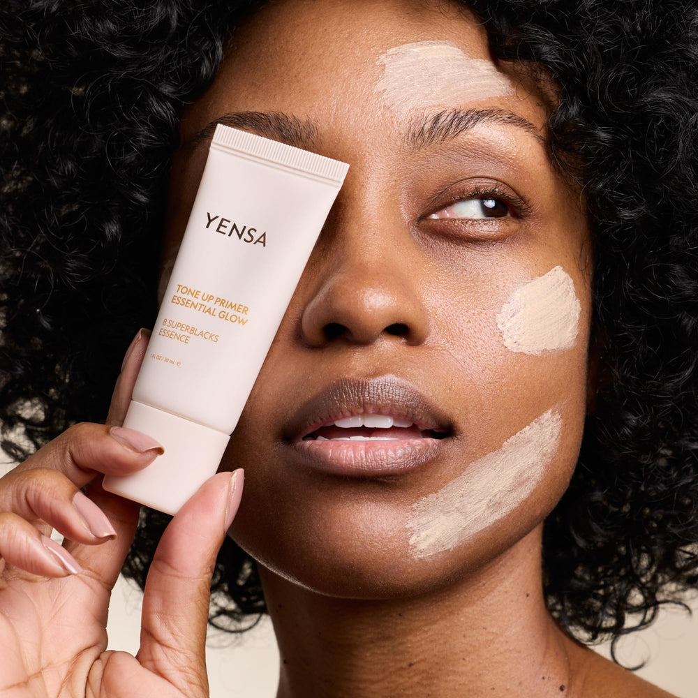 Skin swatch reveals natural, radiant glow with a balanced finish