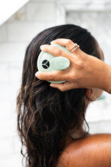 Yobee microbiome balance graphic demonstrates healthier scalp environment.