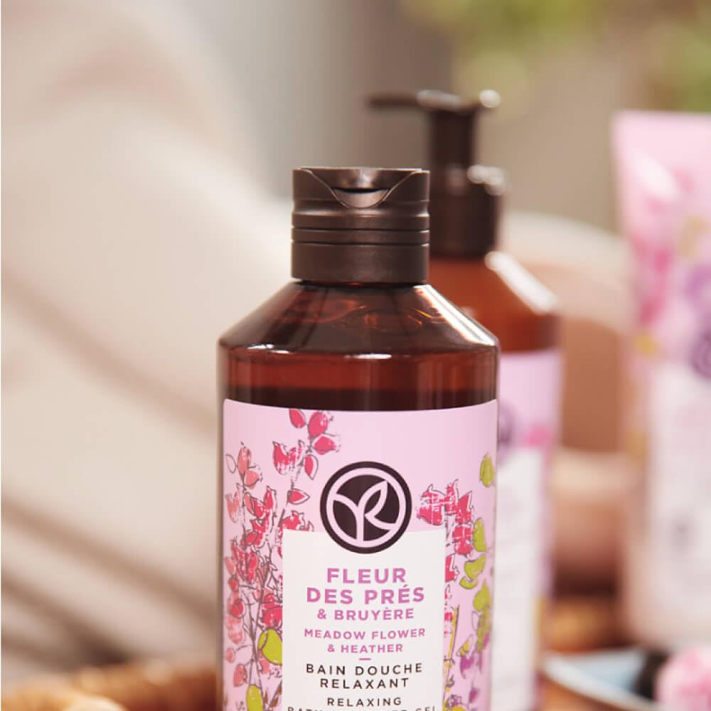 Yves Rocher Relaxing Meadow Flowers aromatic bottle with delicate floral scent.