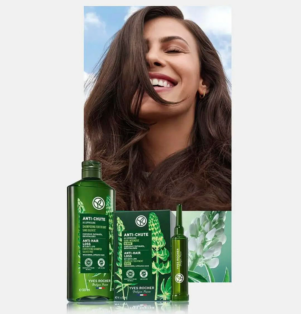 Yves Rocher sulfate-free formula for weakened hair clean and gentle care.