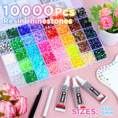 Zefy 5mm flatback gems closeup shows precision sparkle for fabric and nails.