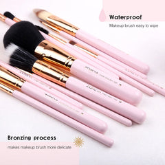Z'OREYA dustproof holder keeps brushes clean and ready during trips.