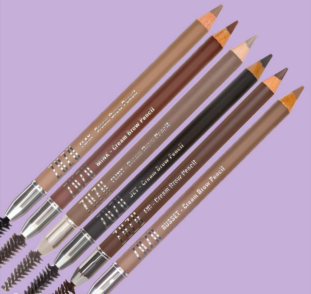 Sea fennel extract and natural ingredients support a skin-friendly brow experience.