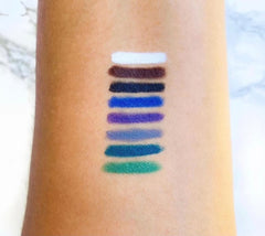 Zuzu Luxe Snow Eyeliner ingredients panel highlights clean vegan formula