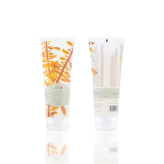 100% Pure Kelp and Mint Shampoo volume-beauty shot highlights natural body and shine.