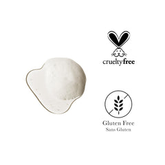 Sea salt shimmer in 100% PURE Kelp & Mint Shampoo hints natural texture and shine