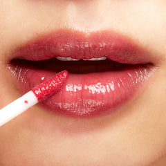 100% Pure lip gloss suitable for daily wear and easy reapplication