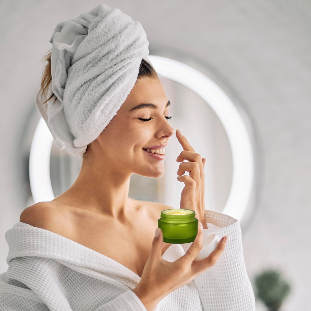 11 Hoa Kinh DIY beauty jars are great for lotions and scrubs.